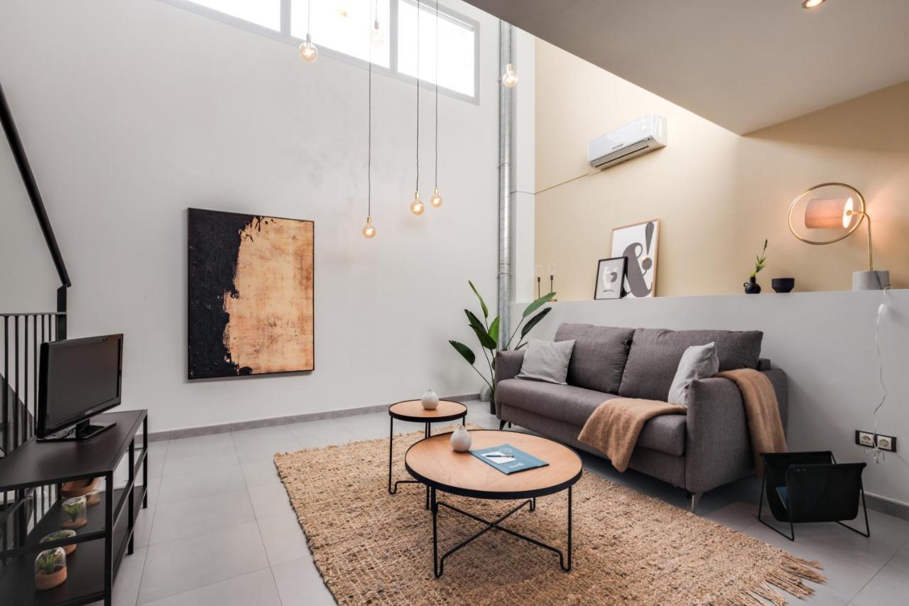 Duplex Apartment,766113571:JPEG