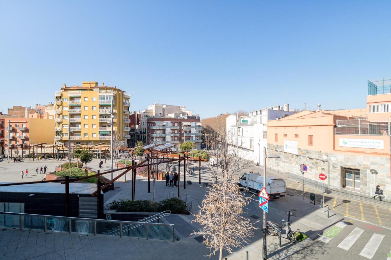 Apartamento con balcón
