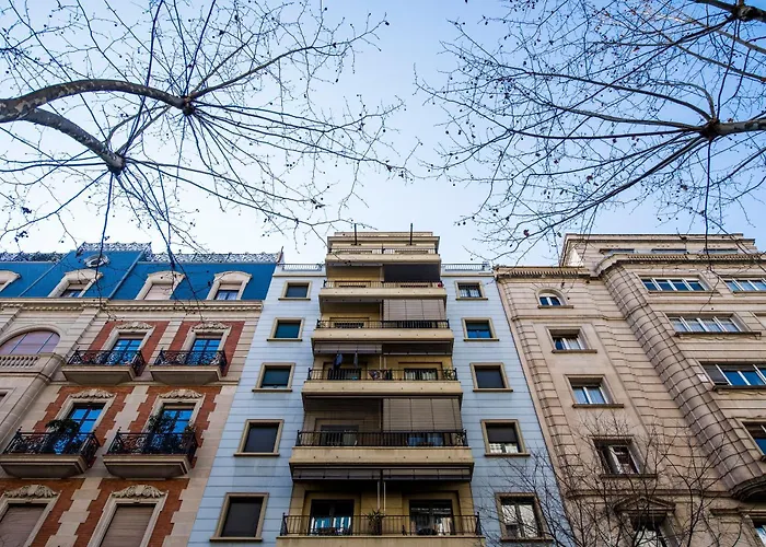 C211 Barcelona Apartments