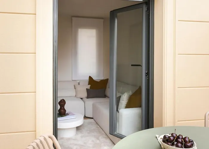 C211 Barcelona Apartments